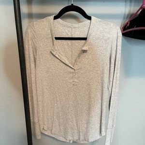 Aerie Henley